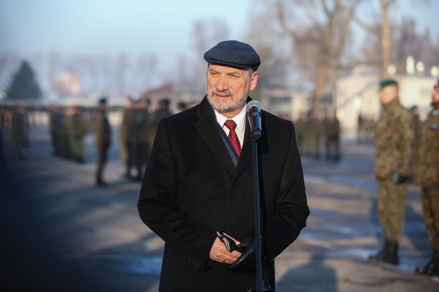 Antoni Macierewicz /Rafał Guz /PAP