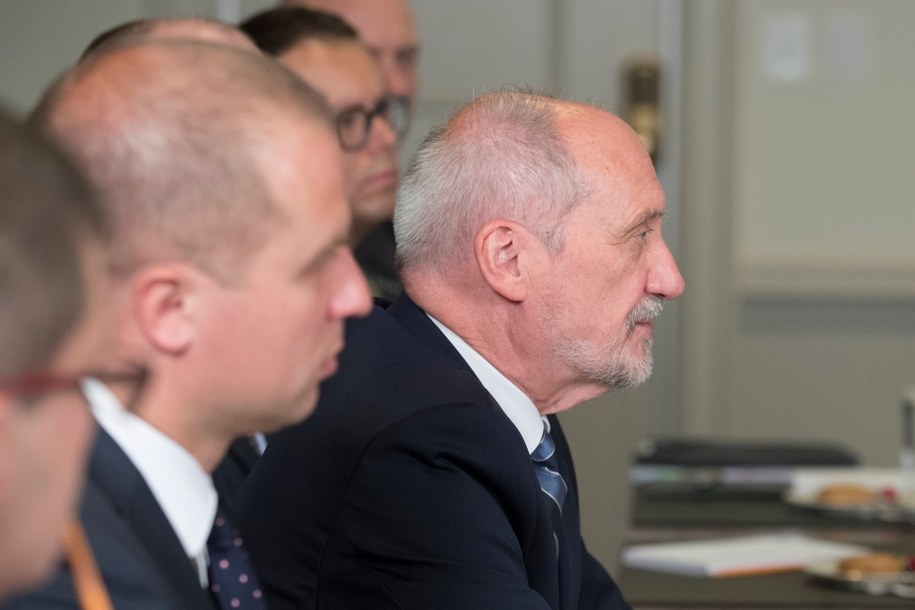 Antoni Macierewicz /MICHAEL REYNOLDS    /PAP