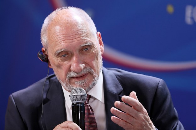 Antoni Macierewicz /Tomasz Wiktor /PAP