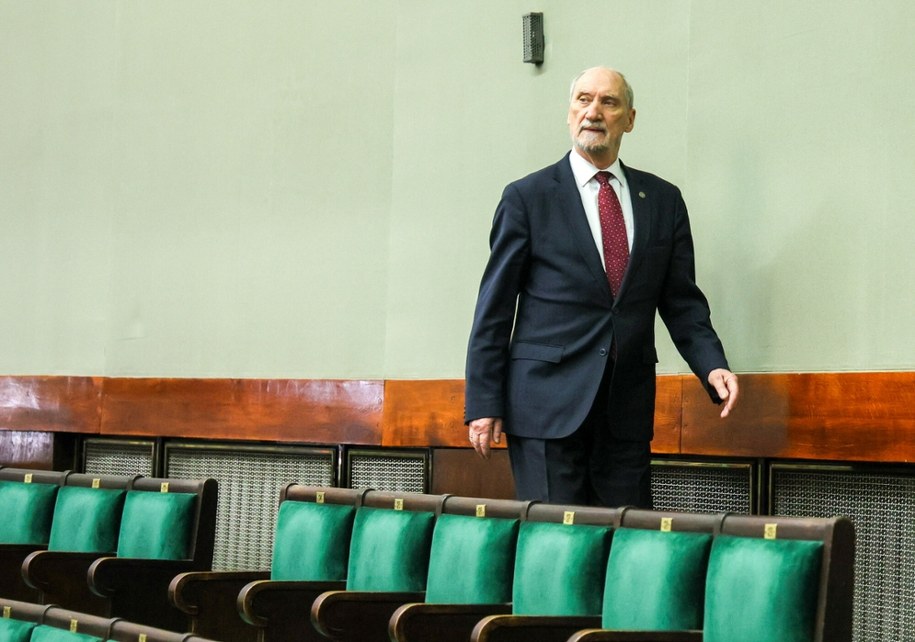 Antoni Macierewicz /	Wojciech Olkuśnik /East News