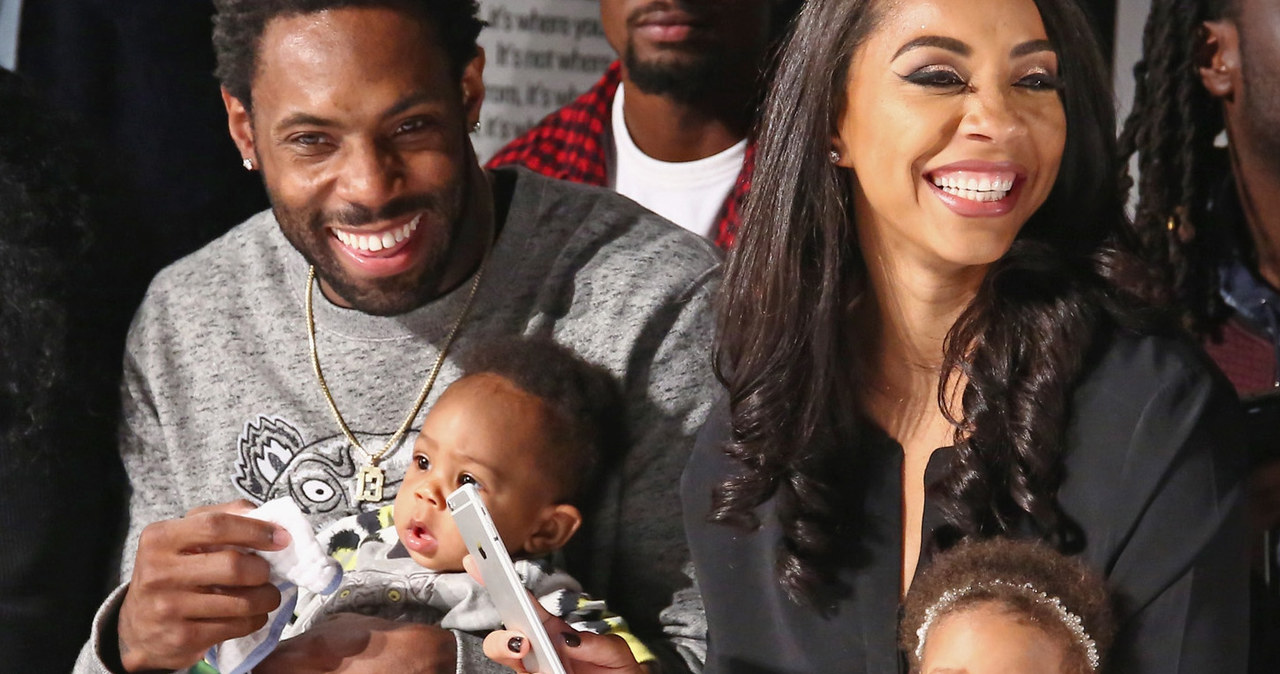 Antonio Cromartie z żoną i najmłodszymi dziećmi /Astrid Stawiarz /Getty Images