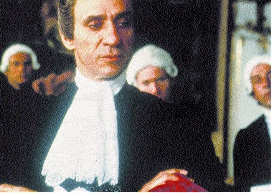 Antonio Salieri (F. Murray Abraham) w filmie Amadeusz, reż. Milos Forman, 1984 r. /Encyklopedia Internautica