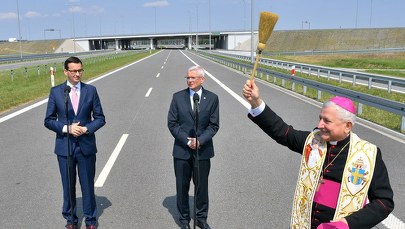 Antybohater filmu "Zabawa w chowanego" jednak nie udzieli w sobotę święceń kapłańskich
