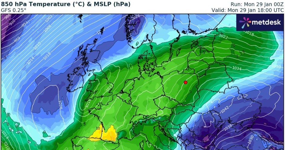 Antycyklon Enno w poniedziałek przyniesie ocieplenie i słońce w większości Polski /wxcharts /