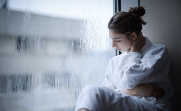 Antydepresanty powodują emocjonalne otępienie? Są wyniki badań 