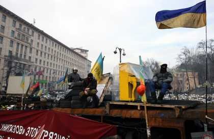 Antyrządowe protesty w Kijowie / PAP/EPA/IGOR KOVALENKO /PAP/EPA