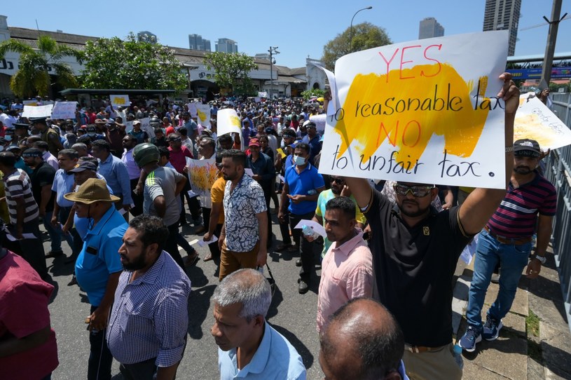 Antyrządowy protest przeciwko kryzysowi gospodarczemu na Sri Lance /ISHARA S.KODIKARA /AFP