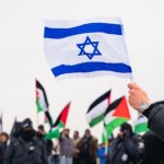 Antysemityzm i "celowa obojętność" na uniwersytecie? Administracja Trumpa wytacza proces