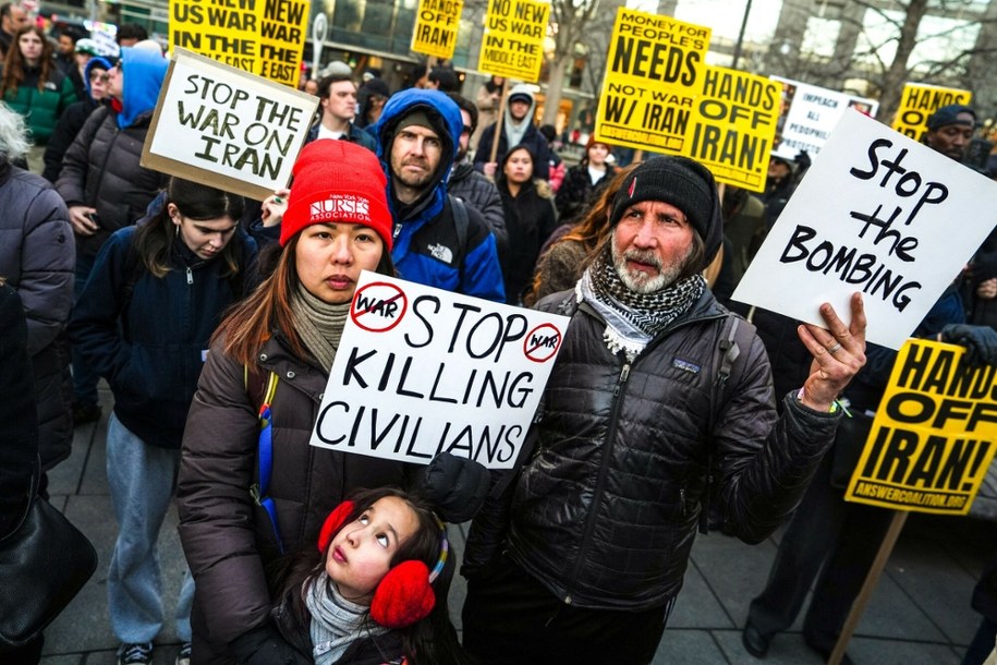 Antywojenna demonstracja w Nowym Jorku /ADAM GRAY /East News