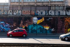 Antywojenny mural w Poznaniu