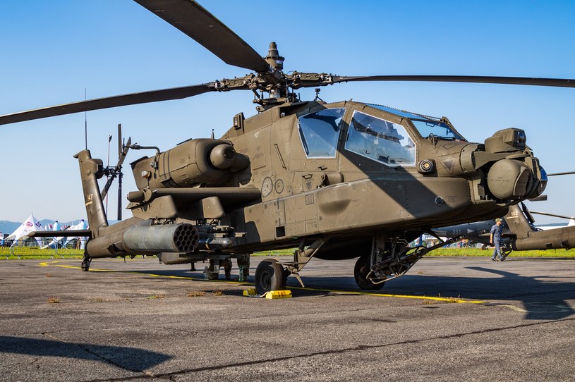 Apache i Challenger 2 w nowym pakiecie wojskowym dla Ukrainy? /123RF/PICSEL
