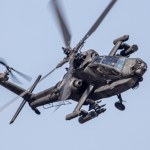 Śmigłowiec Apache AH-64 Apache lecą do Polski. Kosiniak-Kamysz przekazał, kiedy dotrą