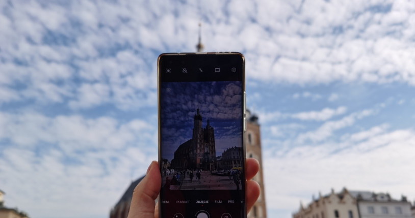 Aparat w Huawei Mate40 nadal pozostaje nie do pobicia /INTERIA.PL