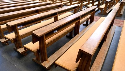 Apel abp Gądeckiego: Proszę kapłanów, by przypominali wiernym o rygorach sanitarnych