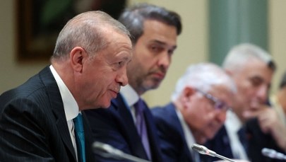 Apel Erdogana o pokój. Putin i Zełenski wciąż daleko od stołu negocjacyjnego