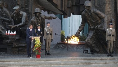 Apel Pamięci przy Pomniku Powstania Warszawskiego w Warszawie. Poruszające słowa weterana AK