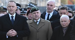 Apel przed Pałacem Prezydenckim. Symboliczny gest w rocznicę tragedii