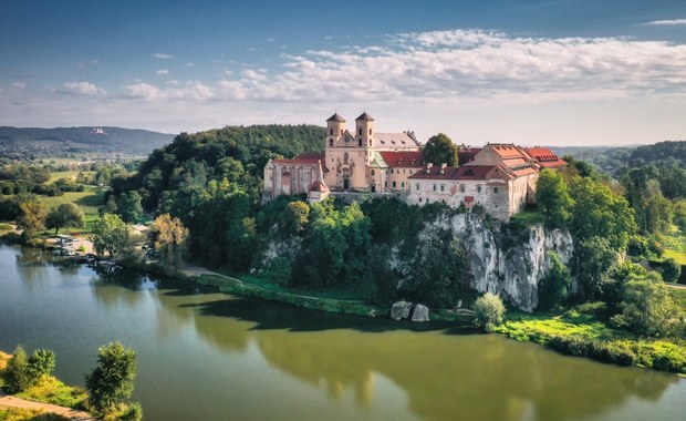 Apel władz Krakowa ws. rozbudowy A4 koło Tyńca  