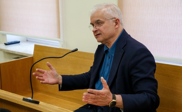 Apelacja ws. Cimoszewicza zdjęta z wokandy. Podano powód