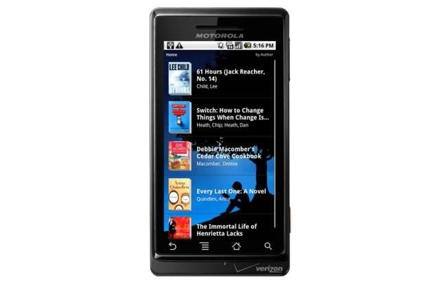 Aplikacja Kindle w wersji dla smartfona Motorola Milestone (Droid w USA) /materiały prasowe
