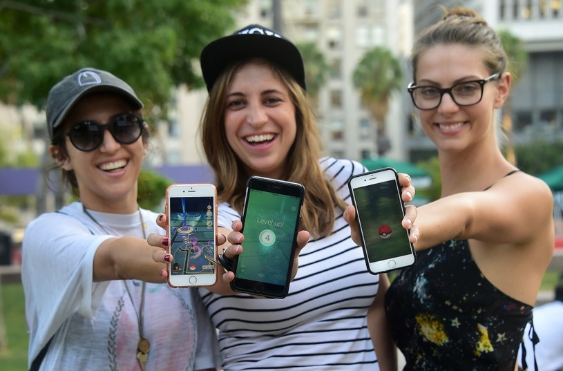 Aplikacja Pokemon Go przebiła dotychczasowe rekordy na rynku mobile /AFP