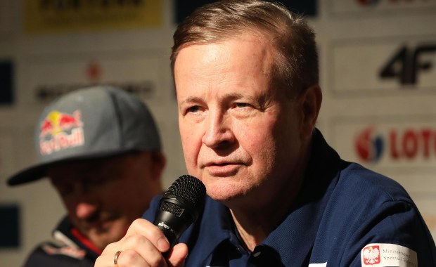 Apoloniusz Tajner: Nie ruszam się z mieszkania. W środę poddam się badaniu na Covid-19