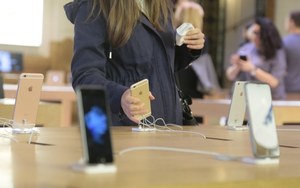 Apple negocjuje z LG i Samsungiem w sprawie OLED-ów