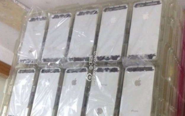 Apple nie zmieni wyglądu iPhone'a 5S.  Fot. Weibo.com/ictech /materiały prasowe