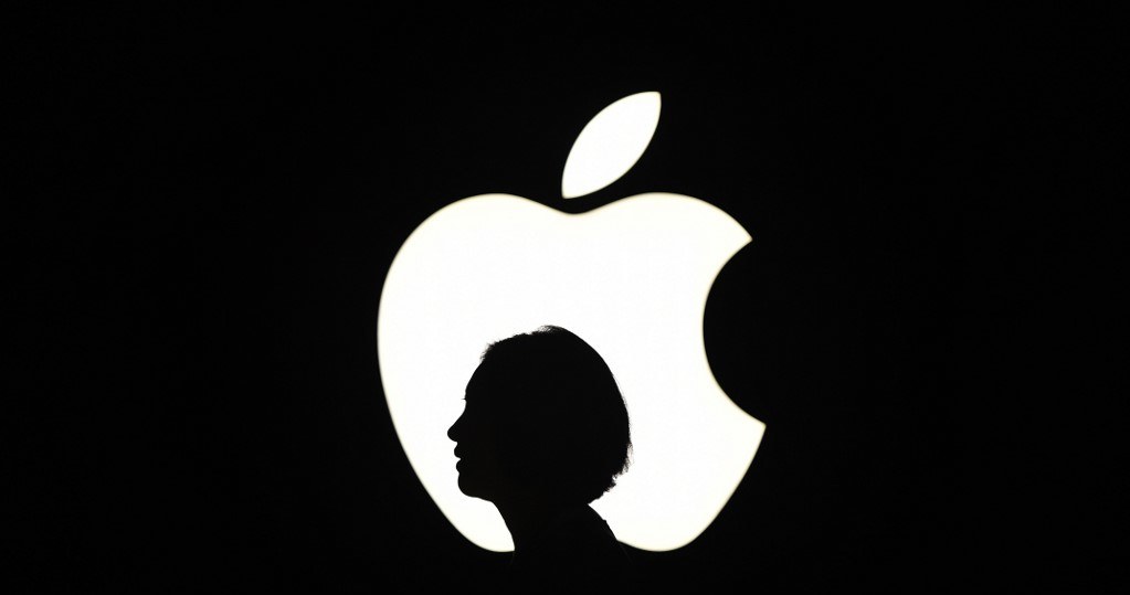Apple od dłuższego czasy walczy z twórcami aplikacji. Chodzi o politykę App Store /AFP