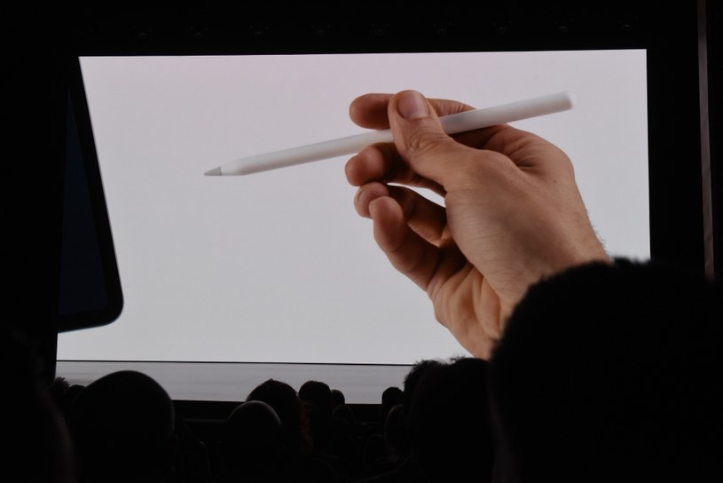 Apple Pencil ze wsparciem dla iPhone'a /AFP