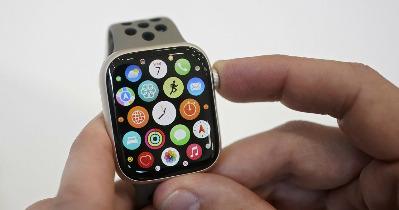 Apple Watch na pomoc cukrzykom. /AP/Associated Press/East News /East News