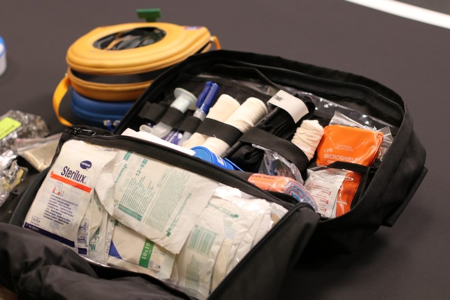 Apteczka, którą przyniósł ze sobą do naszego studia Adam Pietrzak /Karolina Bereza /RMF FM