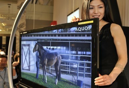 Aquos X-series - najcieńsze telewizory LCD świata. /AFP