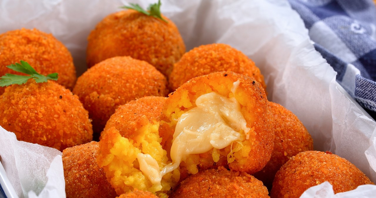 Arancini to popularna przekąska z Sycylii /123RF/PICSEL