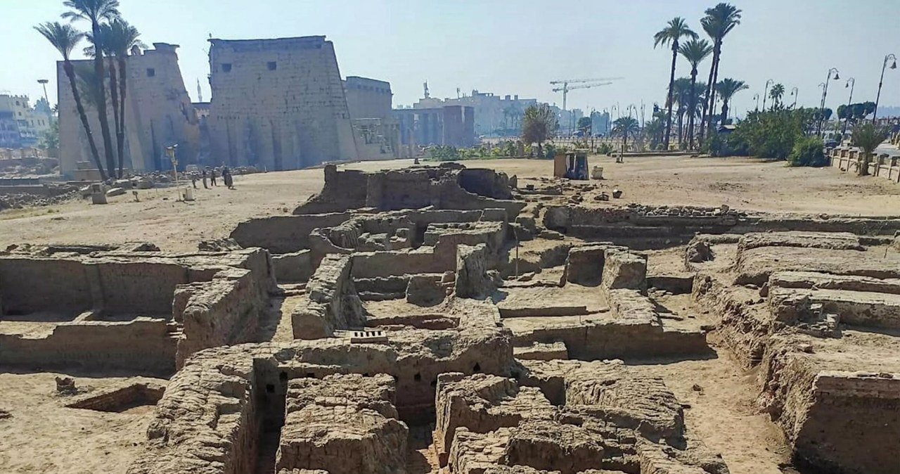 Archeolodzy odkryli w Egipcie zaginione miasto Rzymian, a w nim wiele skarbów /@RomanMiddleEast /Twitter