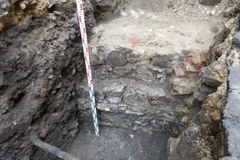 Archeolodzy odsłonili nowy fragment muru obronnego Kazimierza