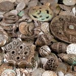 Archeologiczna sensacja: Szukał robaków na ryby, znalazł średniowieczny skarb