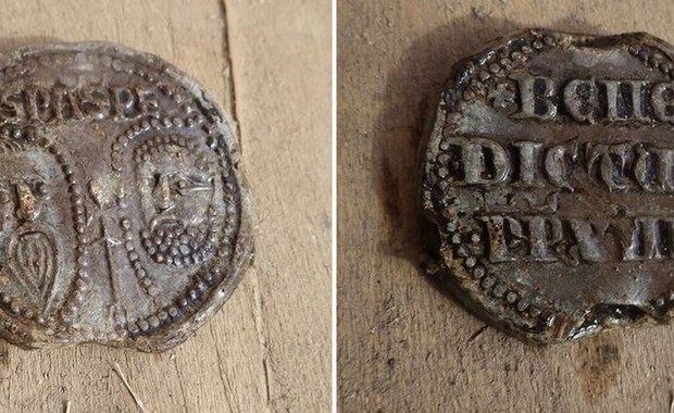 Archeologiczna sensacja. W Zamku Grodno znaleziono bullę antypapieża 