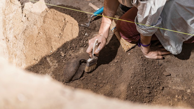 Archeologowie odkryli tajemniczą konstrukcję pod ziemią /123RF/PICSEL