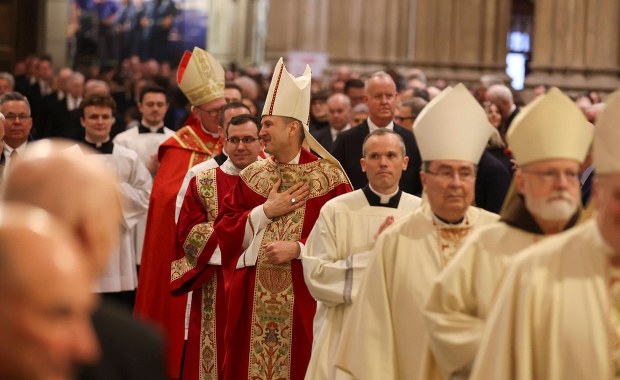 ​Archidiecezja zapłaci gigantyczną kwotę. Ugoda dotyczy 1300 ofiar nadużyć seksualnych