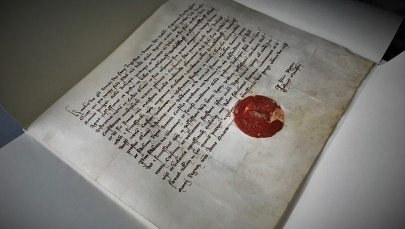 Archiwa jezuitów. Unikatowe dokumenty w Kłodzku