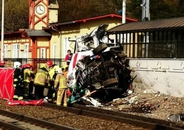 Archiwalne zdjęcie z miejsca wypadku w Puszczykowie /Gorąca Linia RMF FM