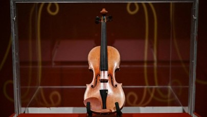 "Arcydzieło dźwięku". 300-letnie skrzypce sprzedane za ponad 11 mln dolarów