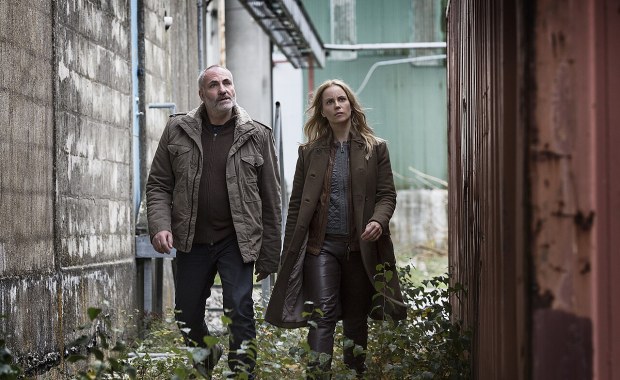 Arcydzieło kryminału dostępne za darmo na TVP VOD. To wybitny serial