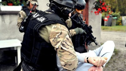 Areszt dla 21-latka za gwałt na dziecku. "Może być odpowiedzialny za inne tego typu przestępstwa"