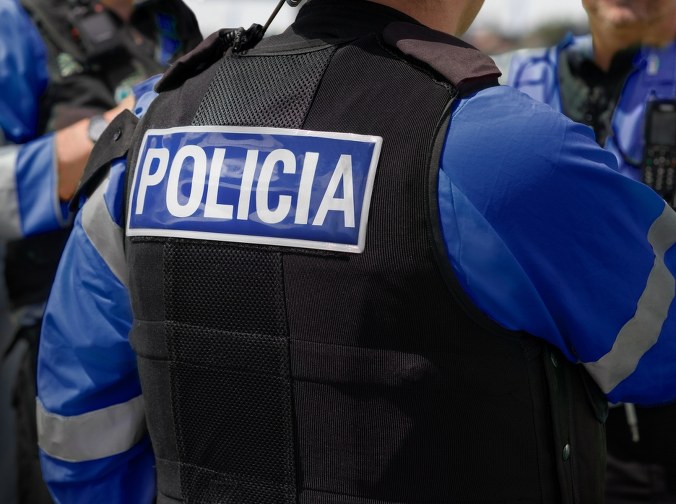 Argentyna: Broń przyniósł w futerale od gitary. 15-latek otworzył ogień w szkole