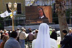 Argentyńczycy modlili się za Franciszka. Tłumy ludzi w katedrze