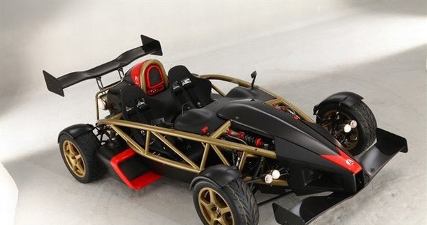 Ariel atom V8 /Informacja prasowa