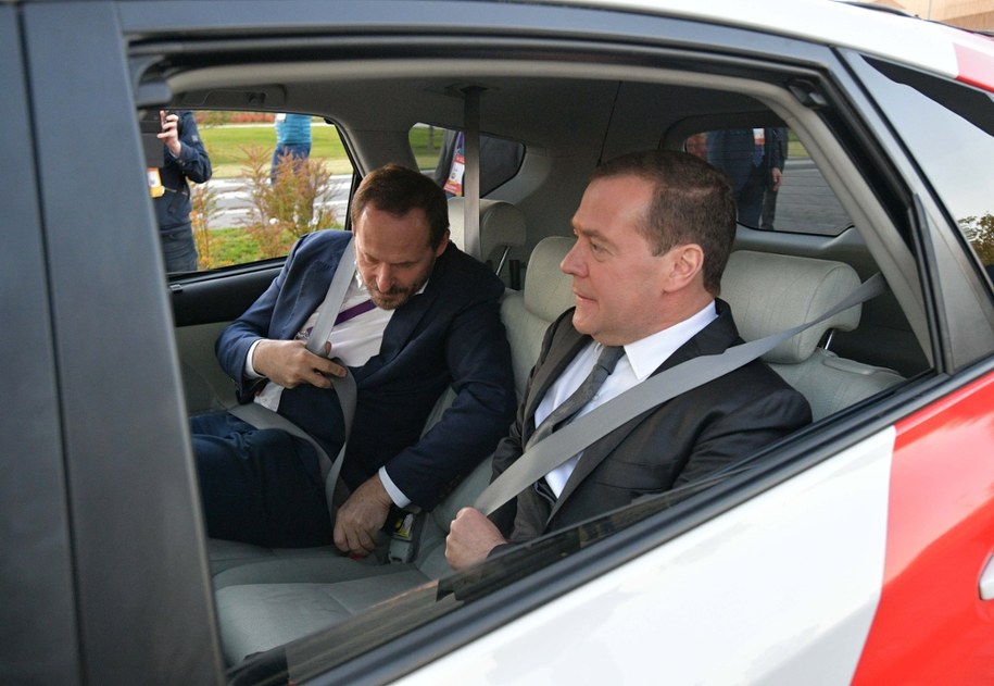 Arkadij Wołoż i Dmitrij Miedwiediew /	ALEXANDER ASTAFYEV / SPUTNIK / GOVERNMENT PRESS SERVICE / POOL /PAP/EPA