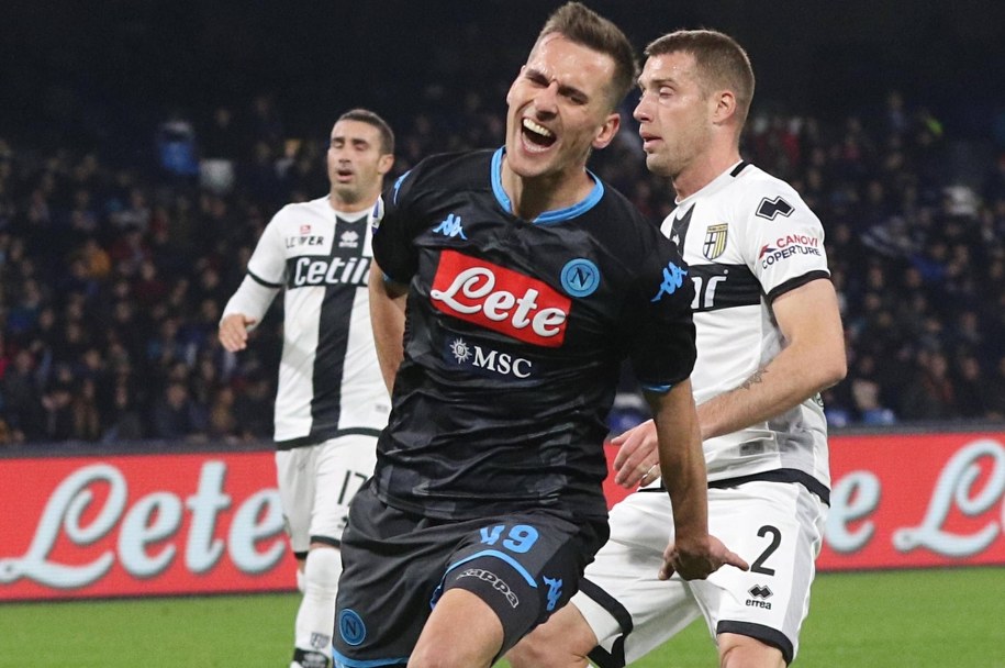 Arkadiusz Milik w meczu SSC Napoli z Parmą Calcio, grudzień 2019 /CIRO FUSCO /PAP/EPA